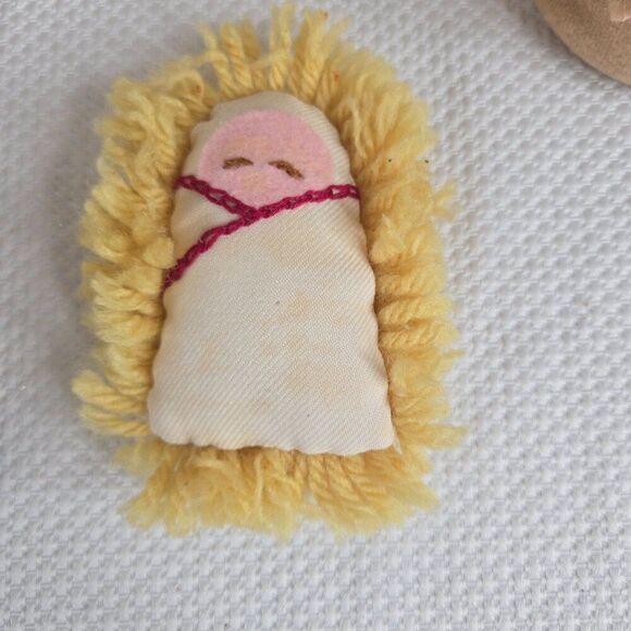 Vintage Felt Nativity Scene Set Angel Shepherds Wise Men Camel Donkey - Picture 7 of 8